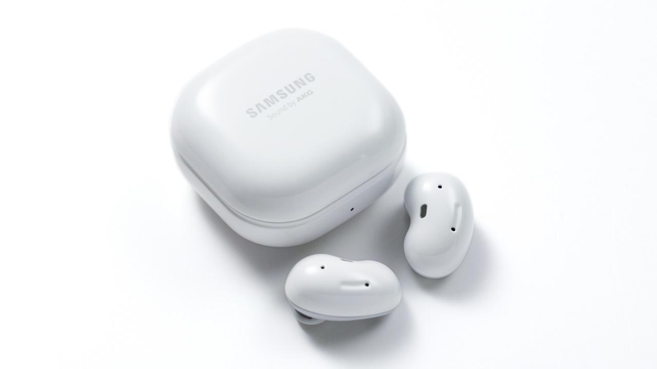 Earphone Samsung Galaxy Buds Live Sm 
