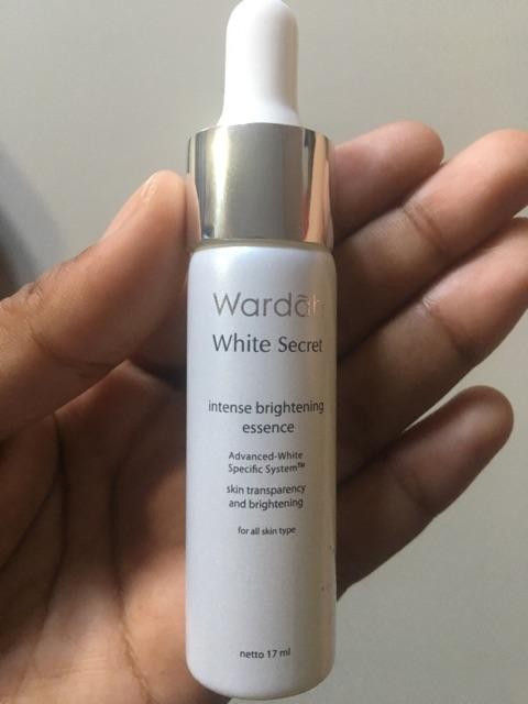 white secret intense brightening essence