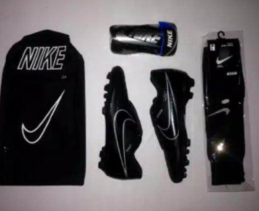 paket komplit sepatu bola nike tempo