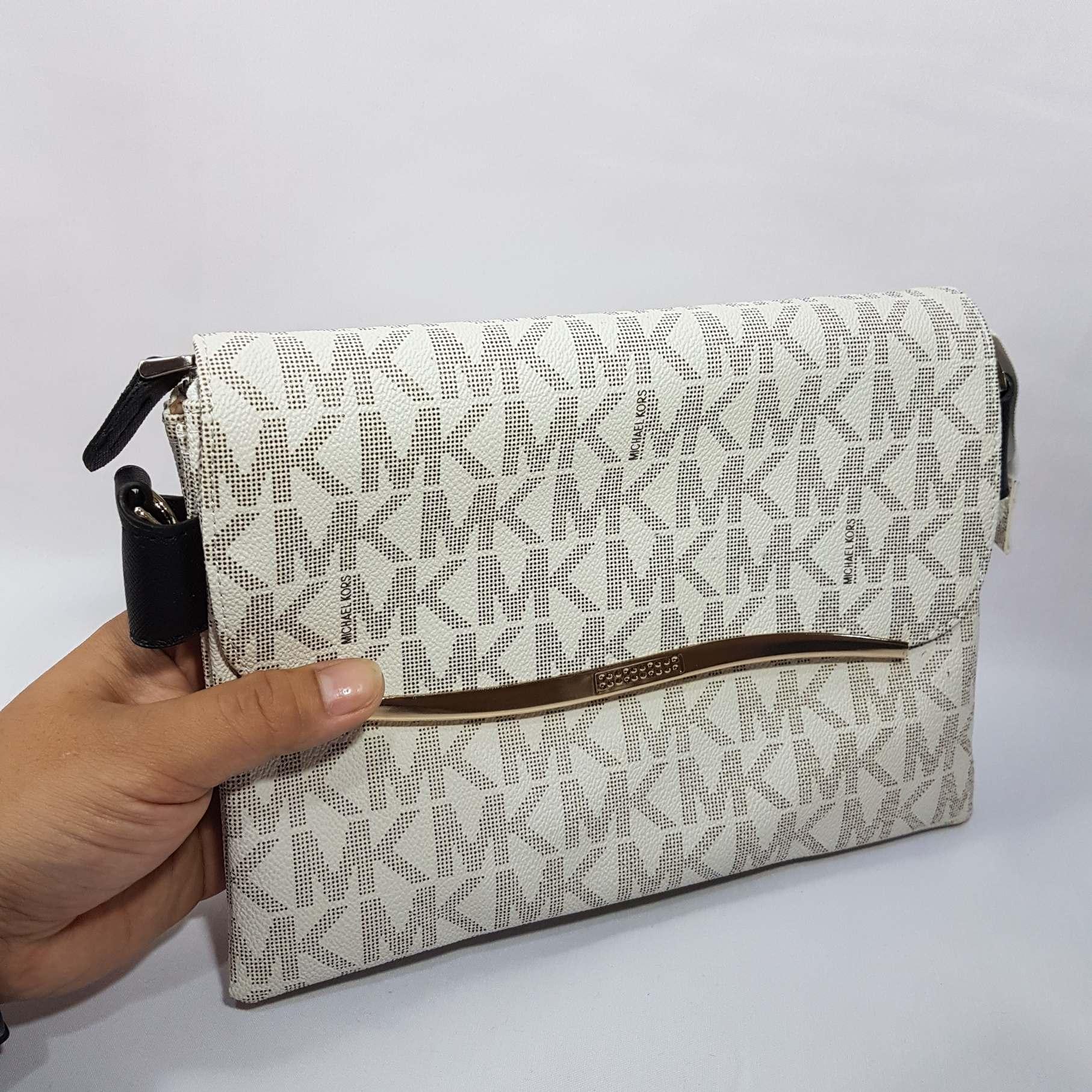 Tas Selempang Sling Bag Wanita Branded Michael-Kors Behel