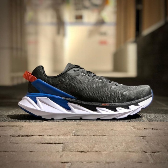 hoka elevon 1