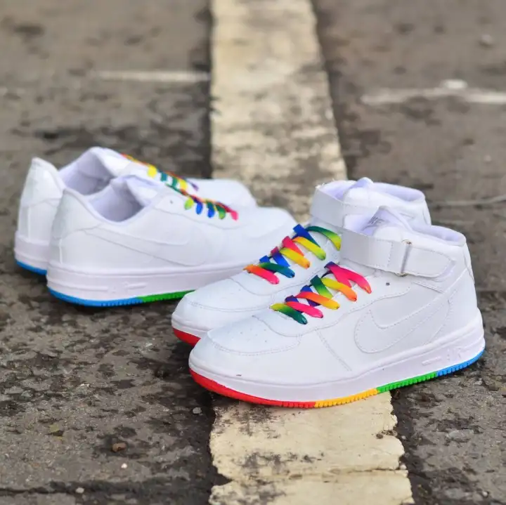 sepatu nike rainbow