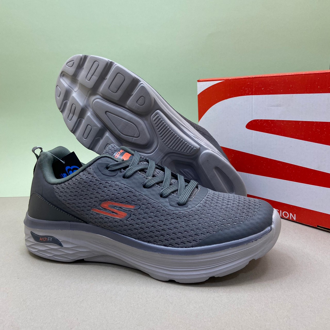 skechers arch tech