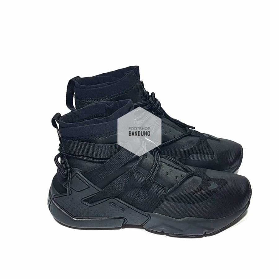 air huarache gripp triple black