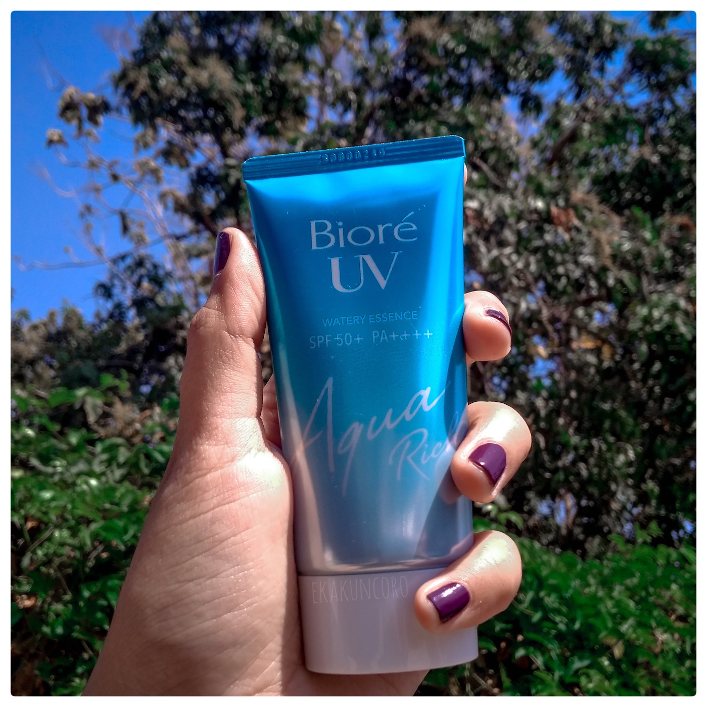 cara pakai biore uv aqua rich watery essence