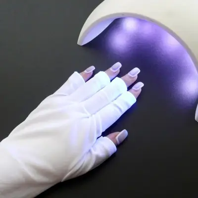 DAFCASV 1 Pair Professional Soft And Light LED Lamp Nail Dryer Light Nail Art Gel Nail Art Tools UV Protection Gloves Fingerless Gloves Anti UV Radiation Gloves