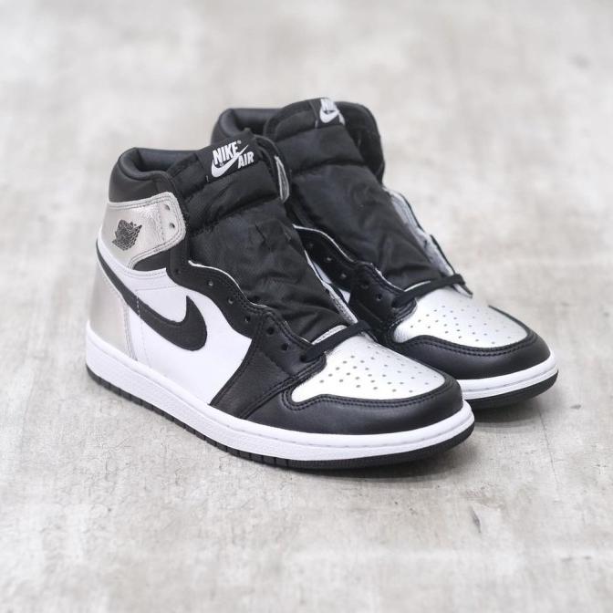 aj 1 silver