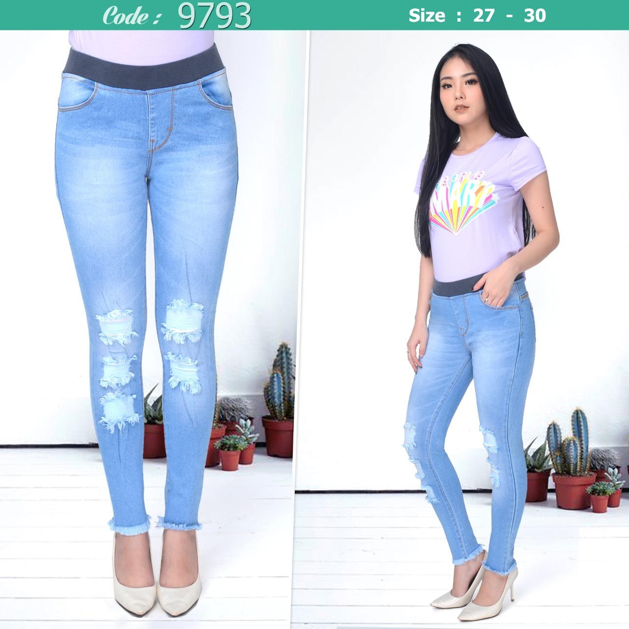 CELANA JEANS WANITA RIPPED FURING ( KODE 9793 )