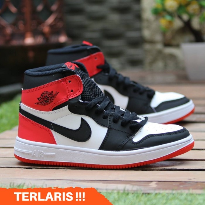 Jual Nike Air Jordan Retro 1 Terbaru - May 2022 | Lazada