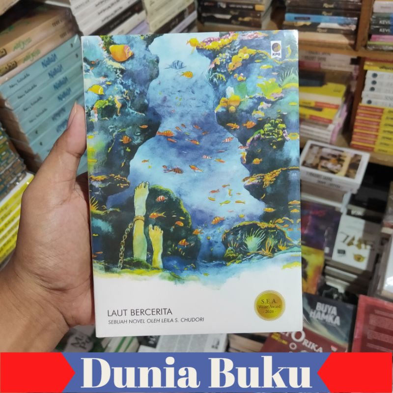 Novel Laut bercerita Lazada Indonesia