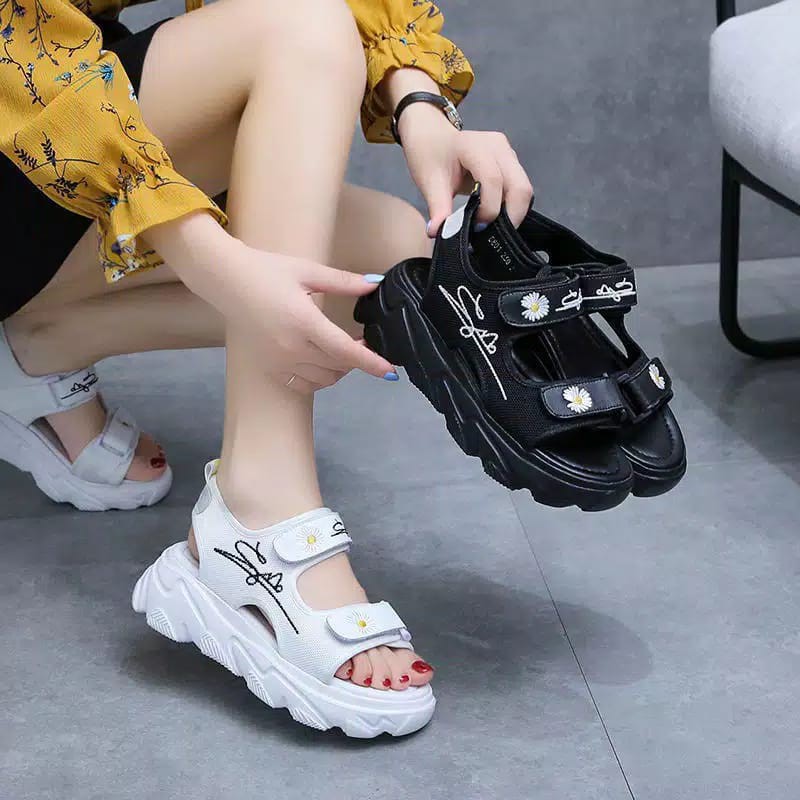 Jual Sandal Gunung Cewek Korea Dewasa Terbaru Lazada Co Id Jual Sandal Gunung Cewek Korea Dewasa Terbaru Lazada Co Id