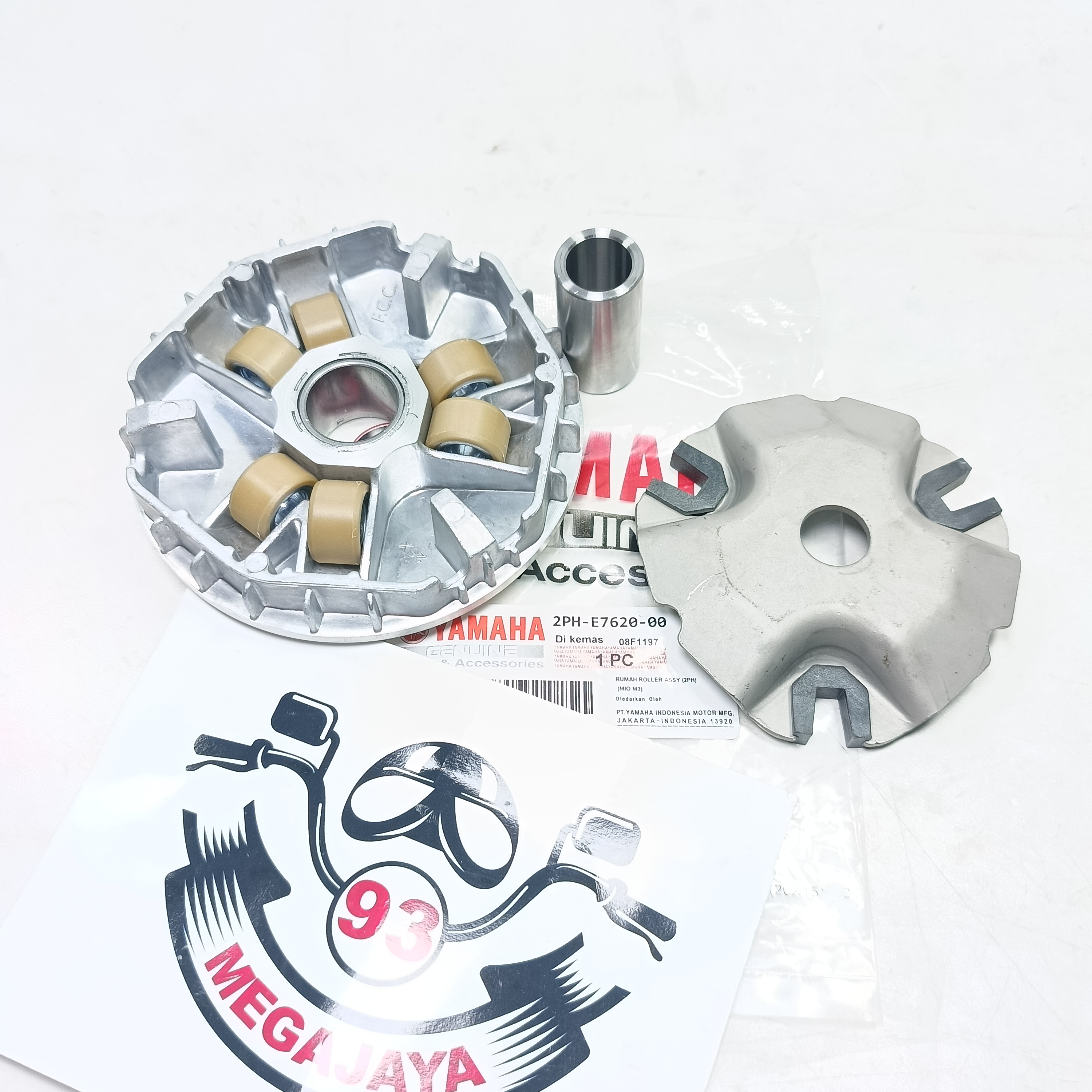 Chubby qizlarda kunnilingusni tomosha qiling