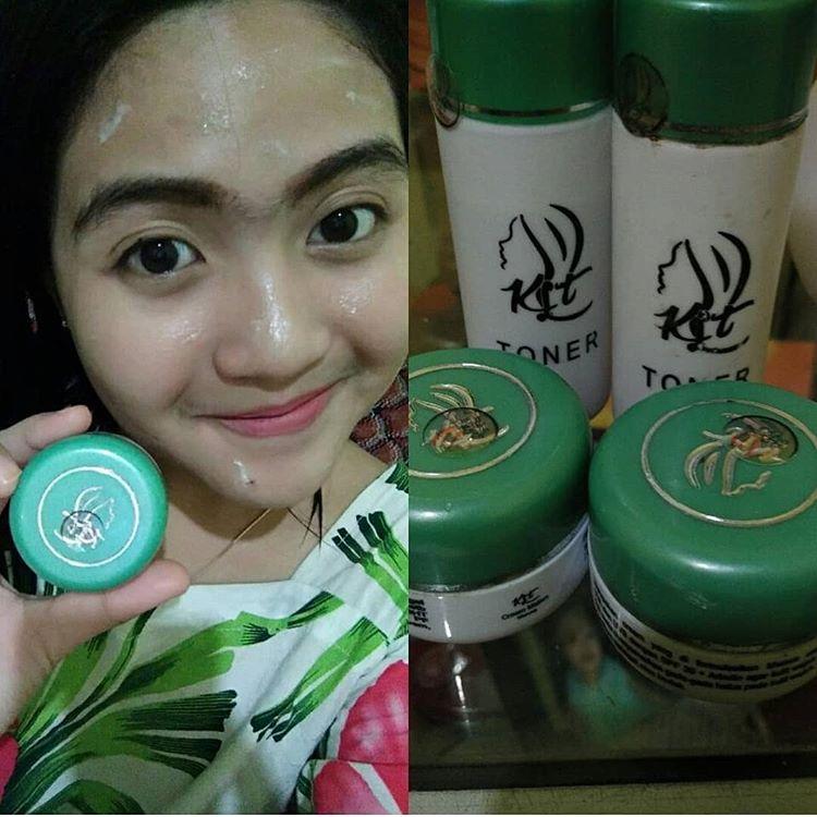 Cream Kalimantan Cream Klt Paket Klt Hijau Original Segel Logo Wajah Putih Dalam 7 Hari Lazada Indonesia