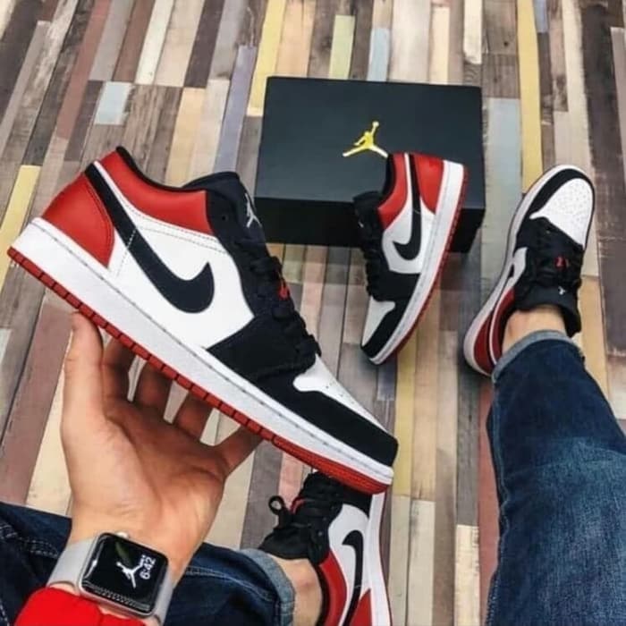 Jual Air Jordan 1 Low Black Toe Terbaru - May 2022 | Lazada