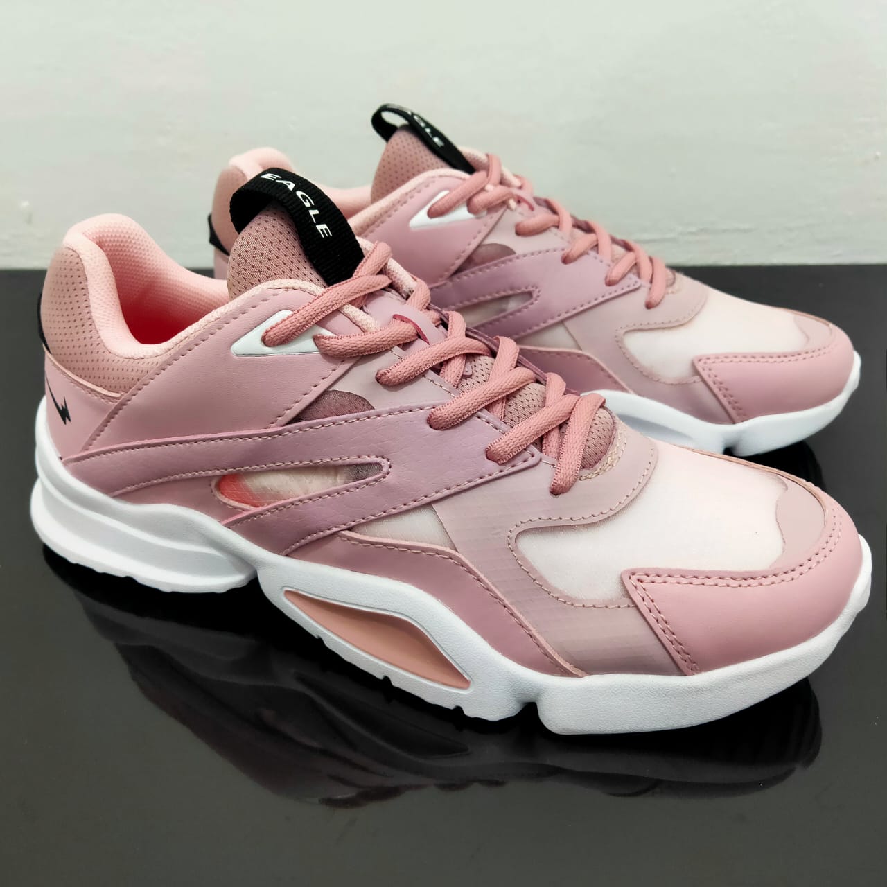 Jual Sepatu Lari Wanita Eagle Lazada Co Id