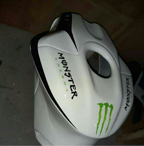 Cover tanki r15 v2 model R1 Kondom tangki R15 V2 model R1 | Lazada ...