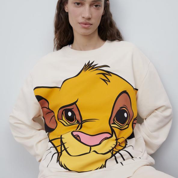 lion king sweatshirt zara