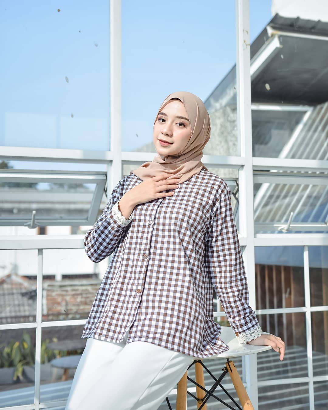 Riana Blouse Baju Atasan Wanita Terbaru 2021 Kekinian Blouse Wanita Korean Style Blouse Wanita Kekinian Atasan Blouse Wanita Lengan Panjang Blouse Wanita Terbaru Kekinian 2021 Viral Blouse Wanita Muslim Blouse Terbaru 2021 Lazada Indonesia