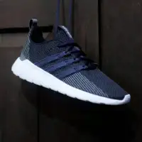 harga adidas questar flow