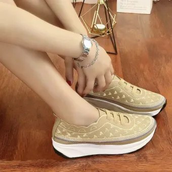 sepatu wedges sneakers