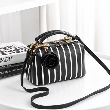 PROMO RESTOK TAS SELEMPANG IMPOR WANITA BQ2214