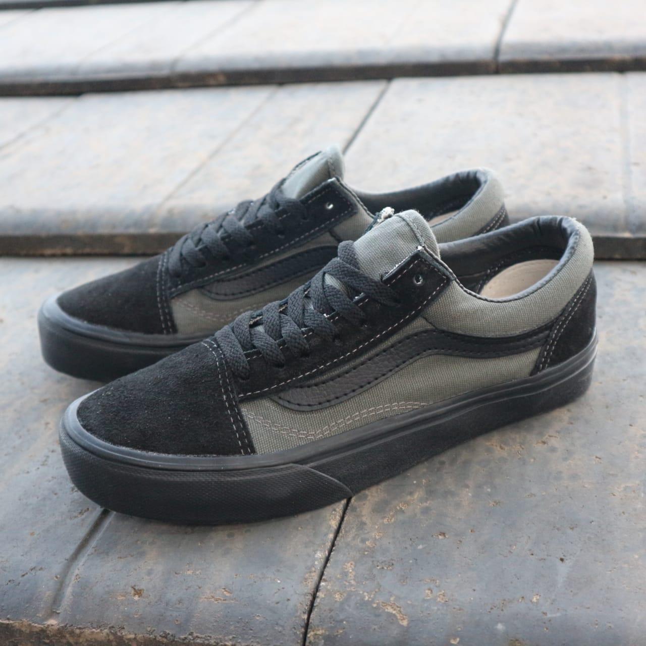 SEPATU VANS OLD SKOOL HITAM ARMY ( bisa bayar di tempat dan gratis ongkir free box dan gratis kaoskaki )