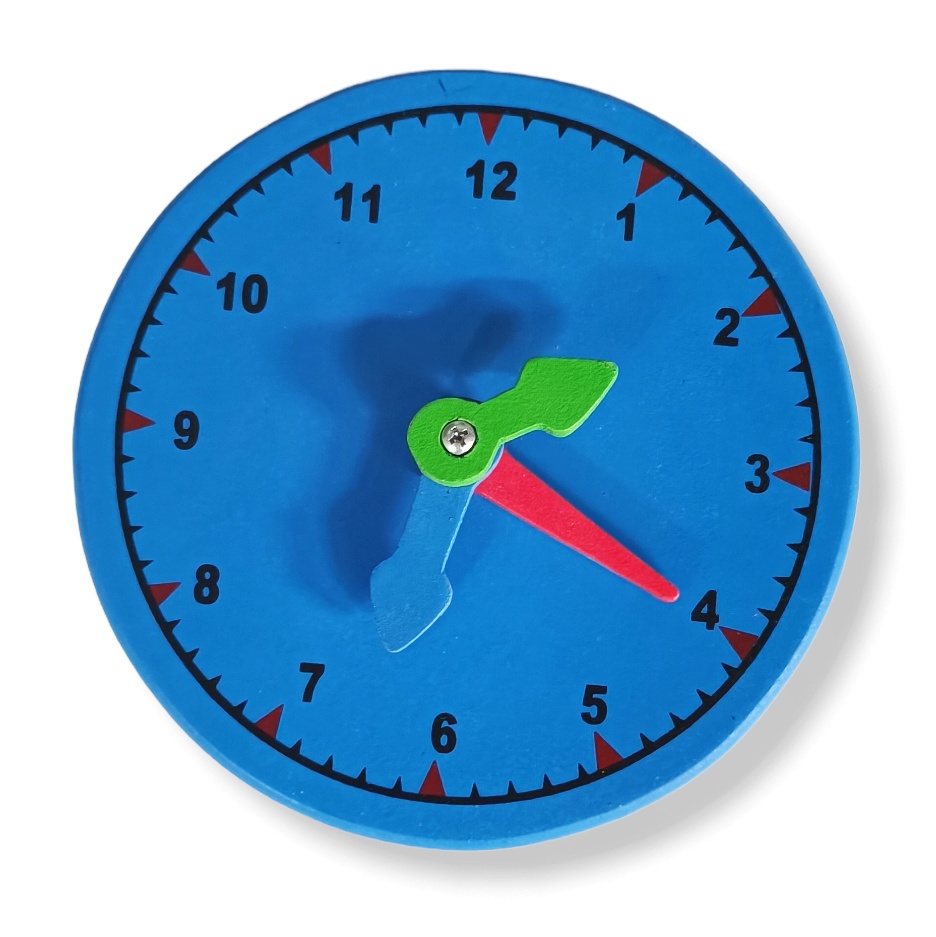 Mainan Edukasi Jam Cat Kayu Untuk Mengenal Waktu Bahan Tebal Dan Awet