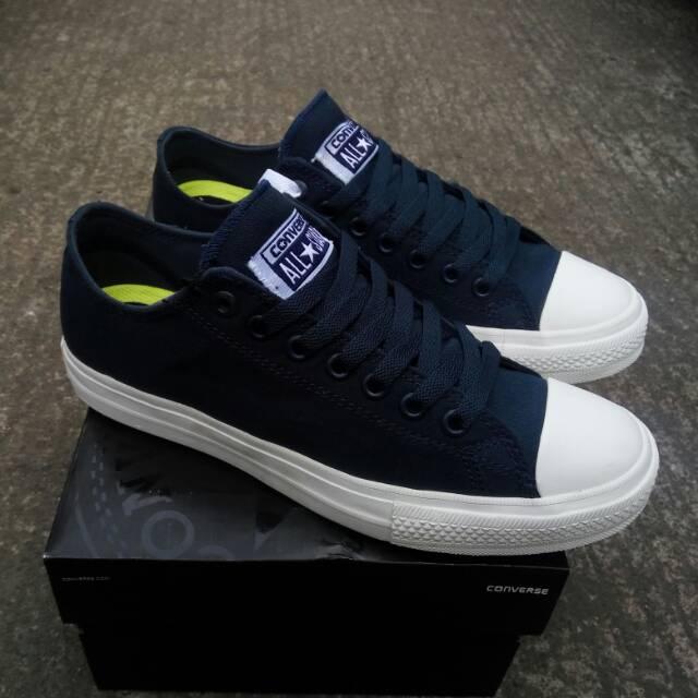 D.S-Sepatu Sneakers All Star Hitam Polos terbaru Pria + Box Kualitas Premium