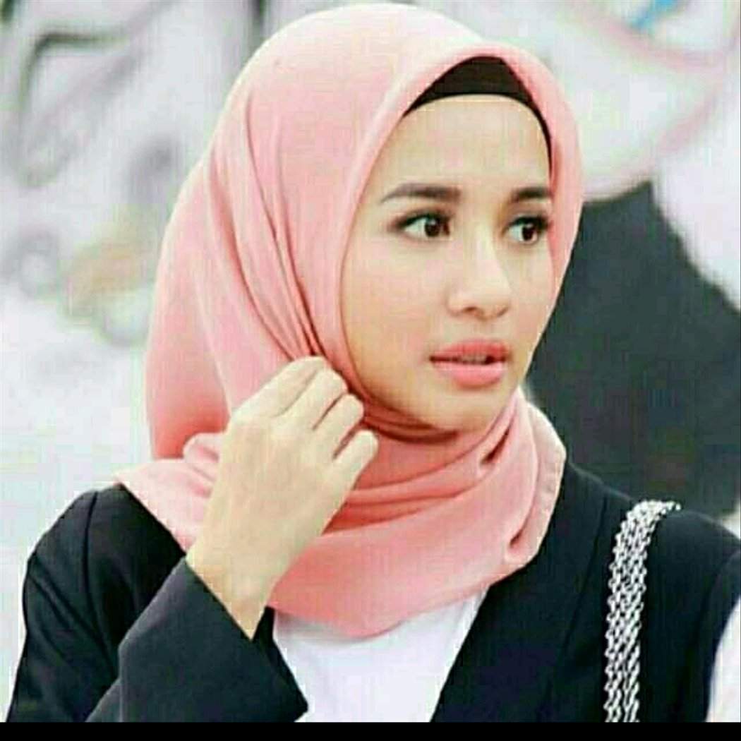 Jilbab Yang Cocok Untuk Baju Warna Pink Salem - Hijab Converse