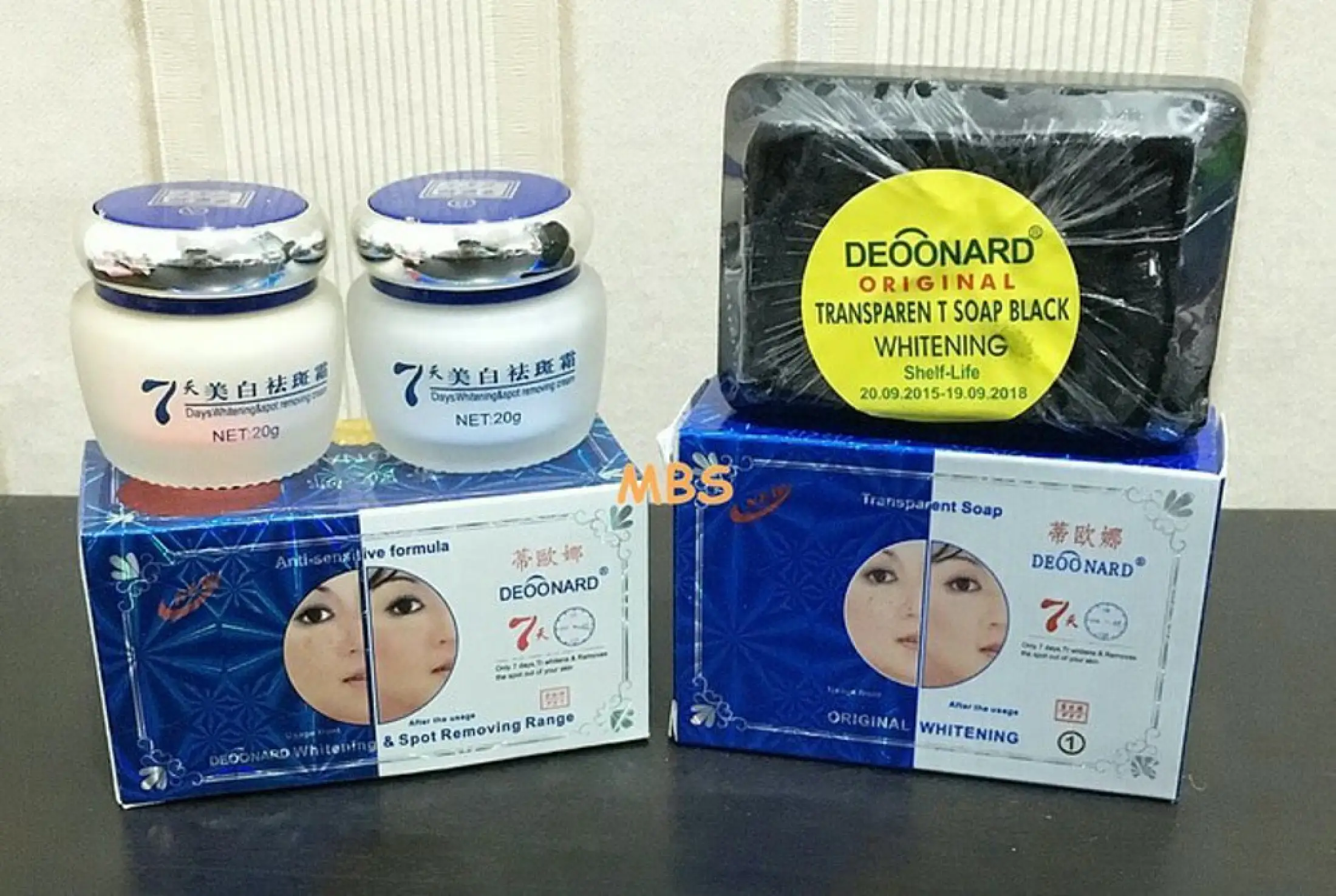 Paket Lengkap Perawatan Wajah 2in1 Sabun Cream Deoonard Glowing 7 Days 100 Original Bpom Perawatan Wajah Glowing Sabun Hitam Penghilang Flek Hitam Jerawat Cream Pencerah Wajah Kusam Pelembab Lazada Indonesia