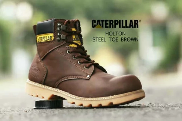 sepatu boots caterpillar