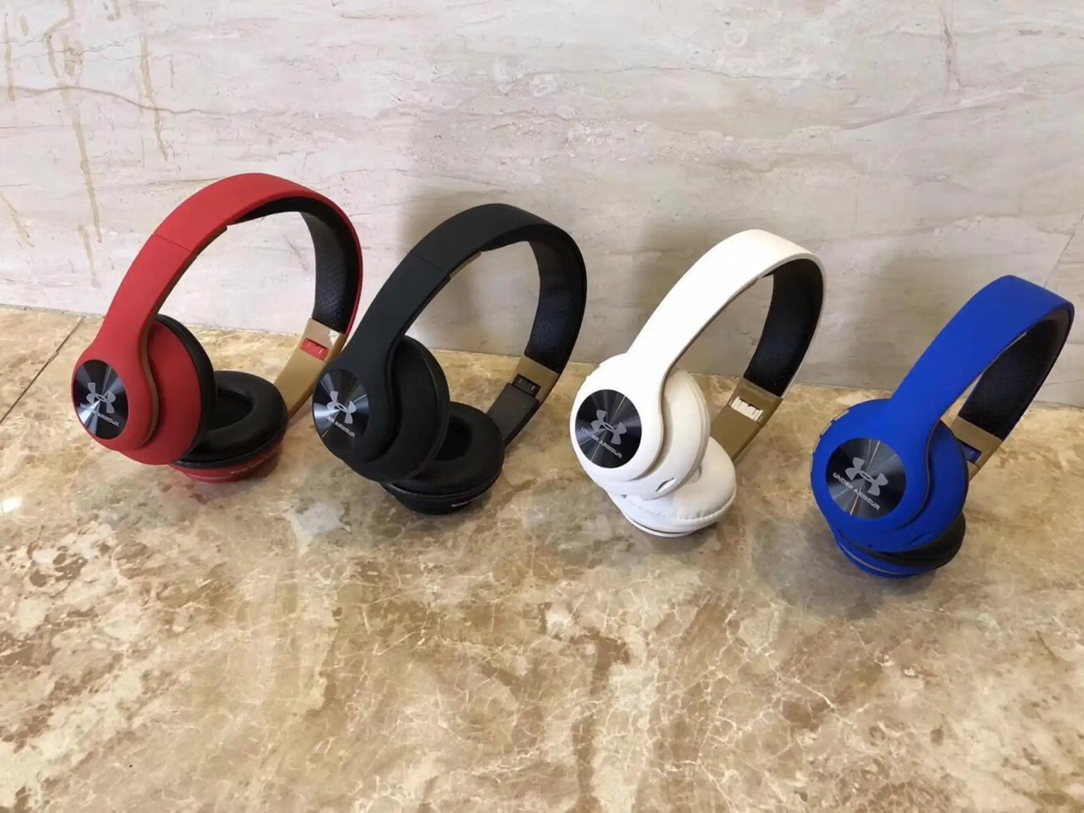 harga headset under armour