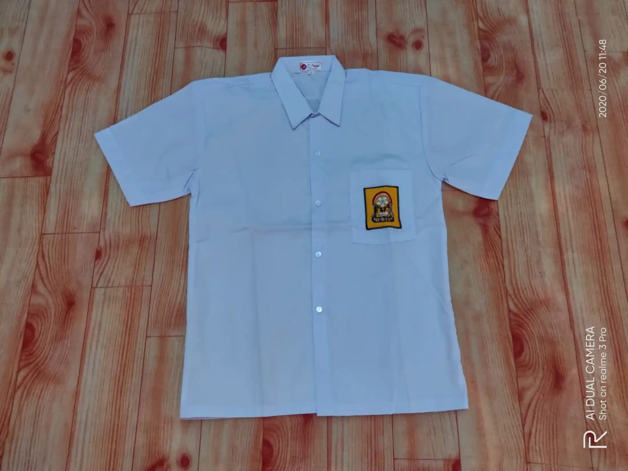 Baju Seragam Sekolah Smp Laki Laki Atau Perempuan Lengan Pendek Promo Murah Lazada Indonesia