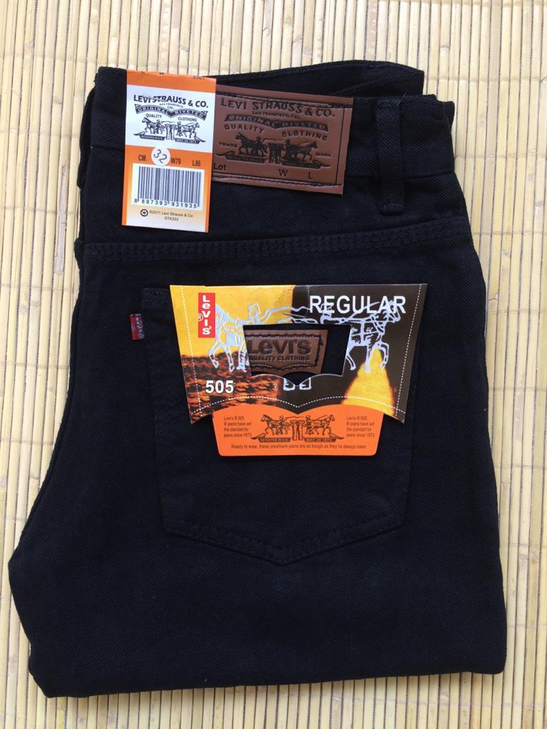 Celana panjang jeans pria standar hitam 