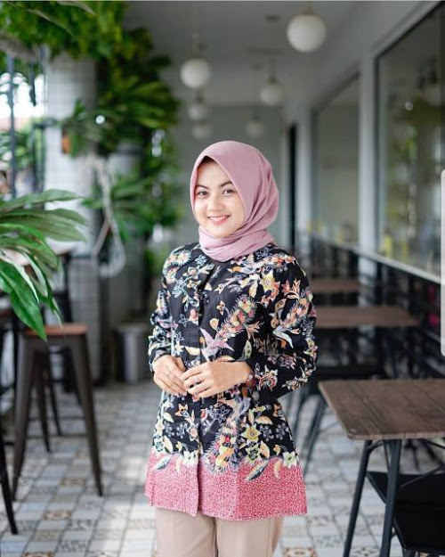 Baju Atasan Wanita Blouse Blus Batik Kerja Kantor Katun Lengan Panjang Motif Merak Lazada Indonesia