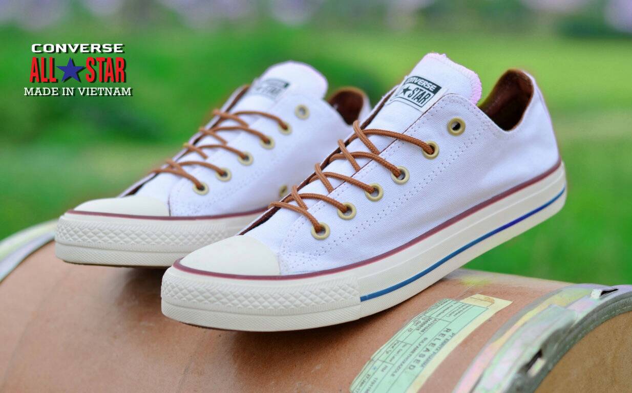 tan coloured converse
