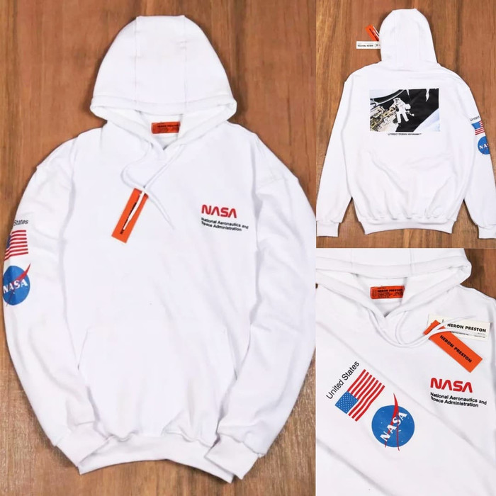 sweater nasa