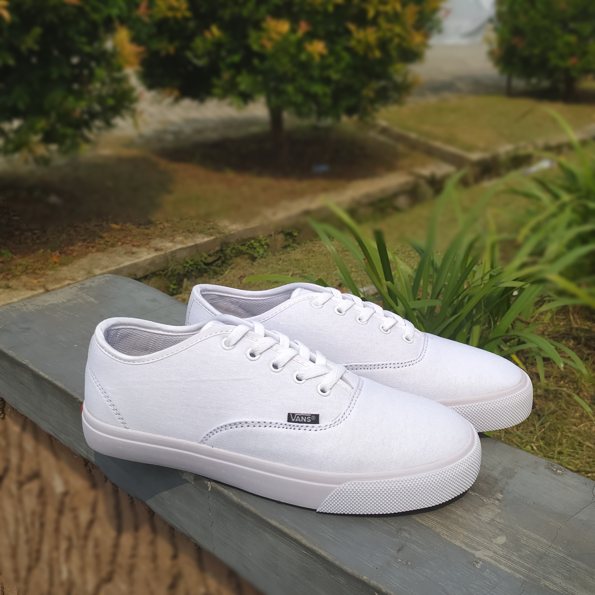 Vans Authentic Full White Outlet Store 