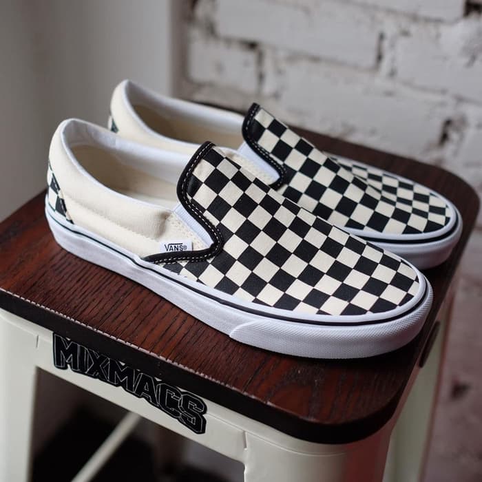 style sepatu vans slip on