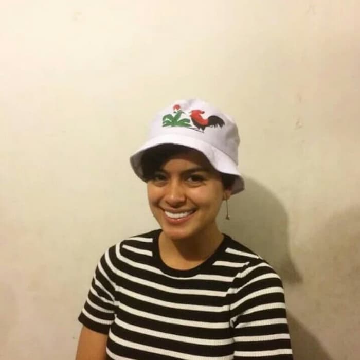 bucket hat ayam jago